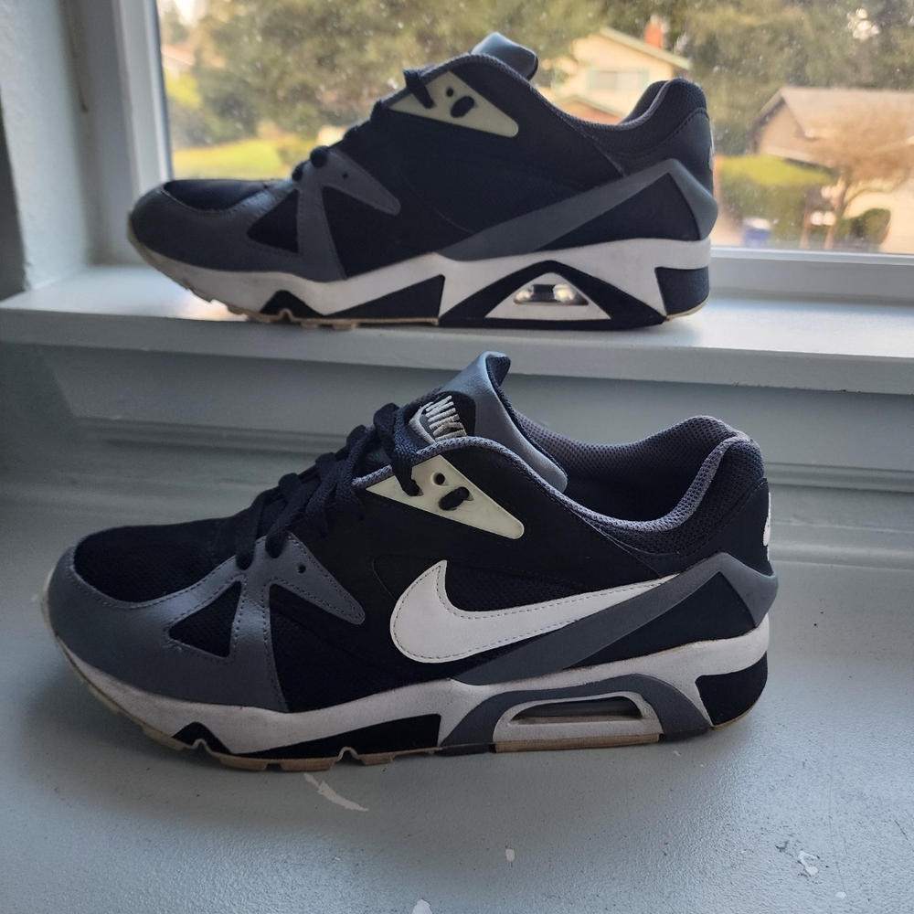 Nike Air Structure Sneakers – Men’s Size 9 – Black/Grey/White